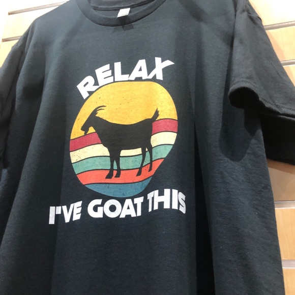 Comfort colors, Jerzees, and Gildan - Picture 6 of 11